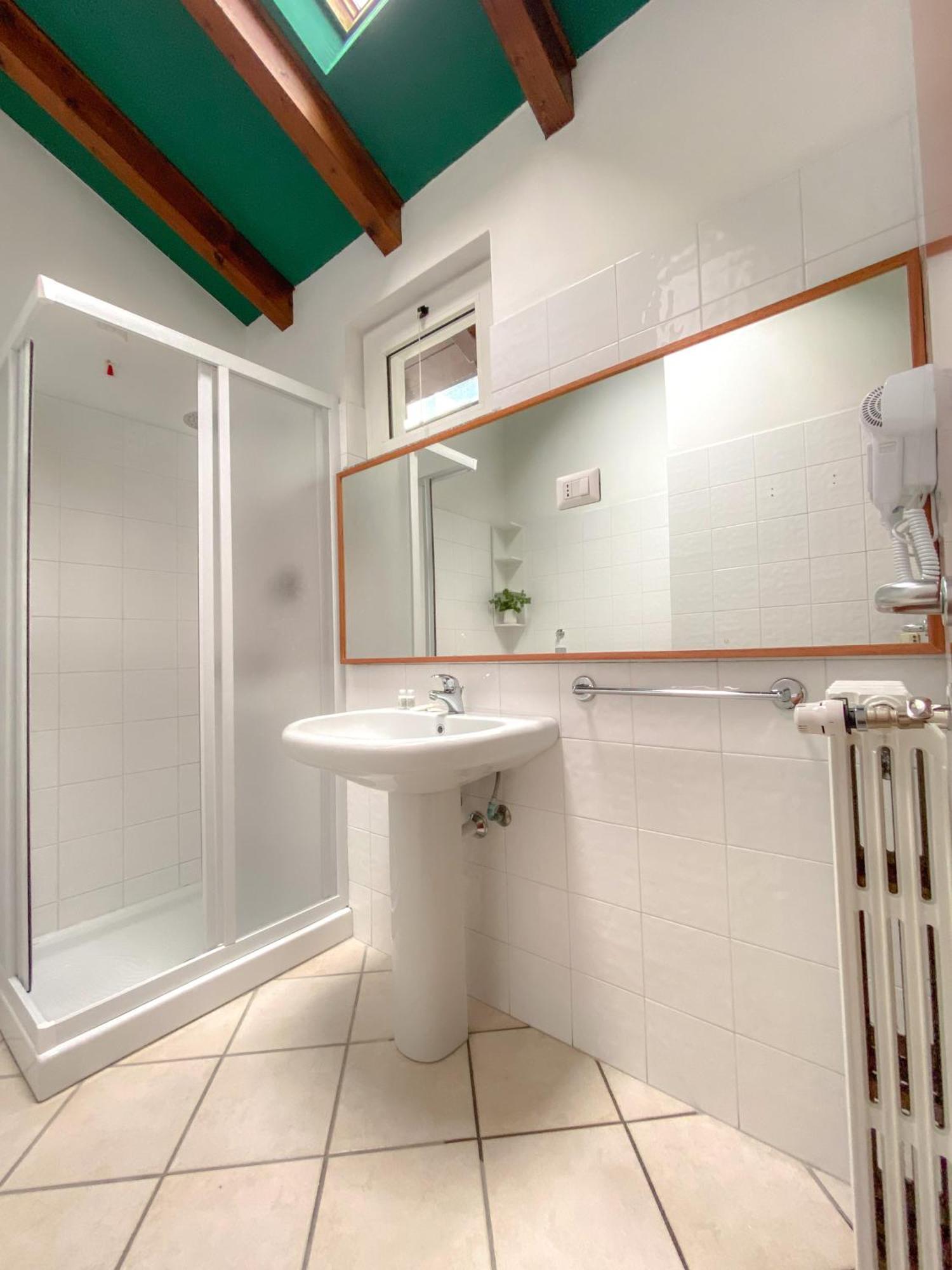 Rrrapido Hotel Сесто Сан Джовани Екстериор снимка
