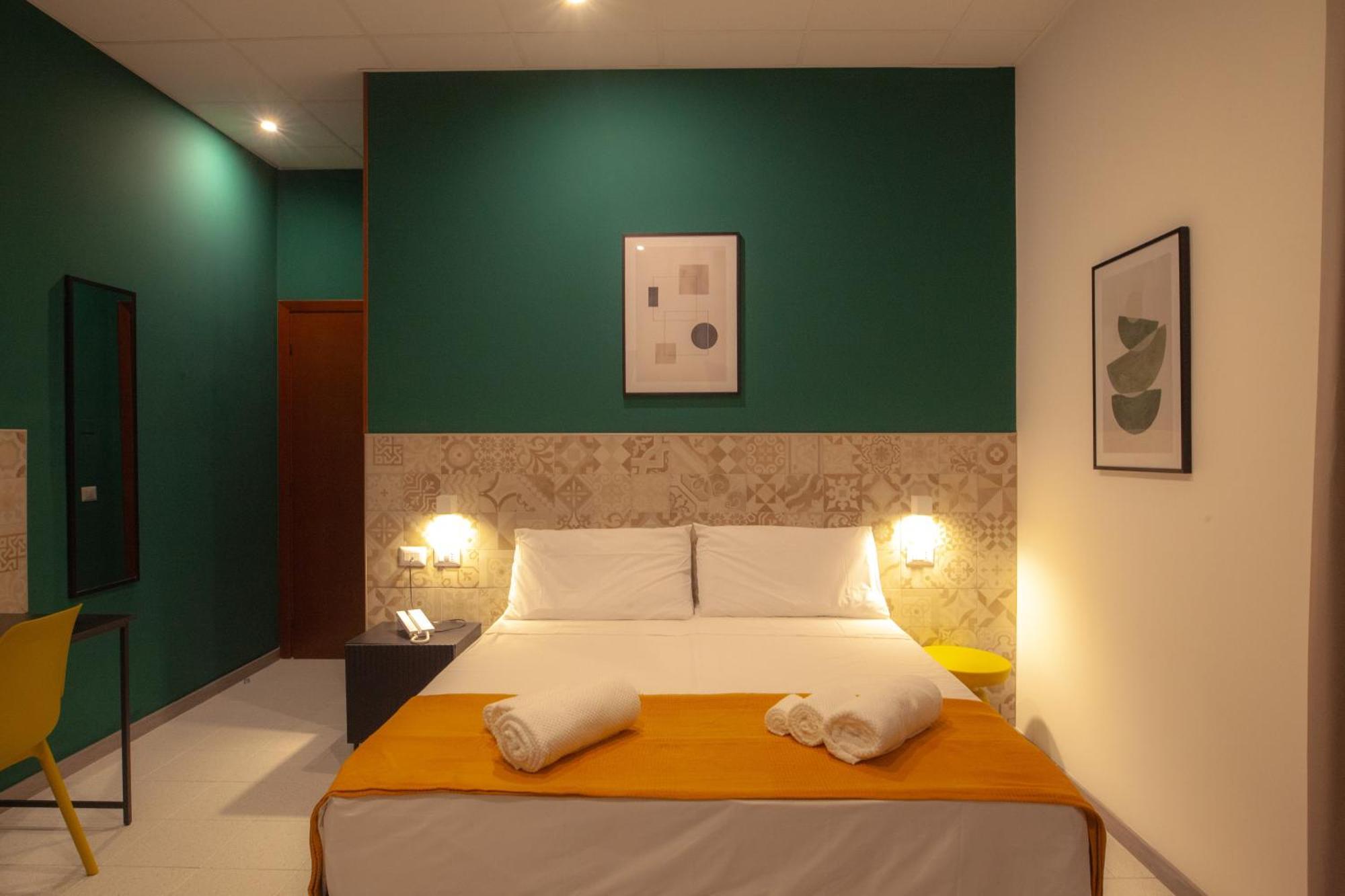 Rrrapido Hotel Сесто Сан Джовани Екстериор снимка