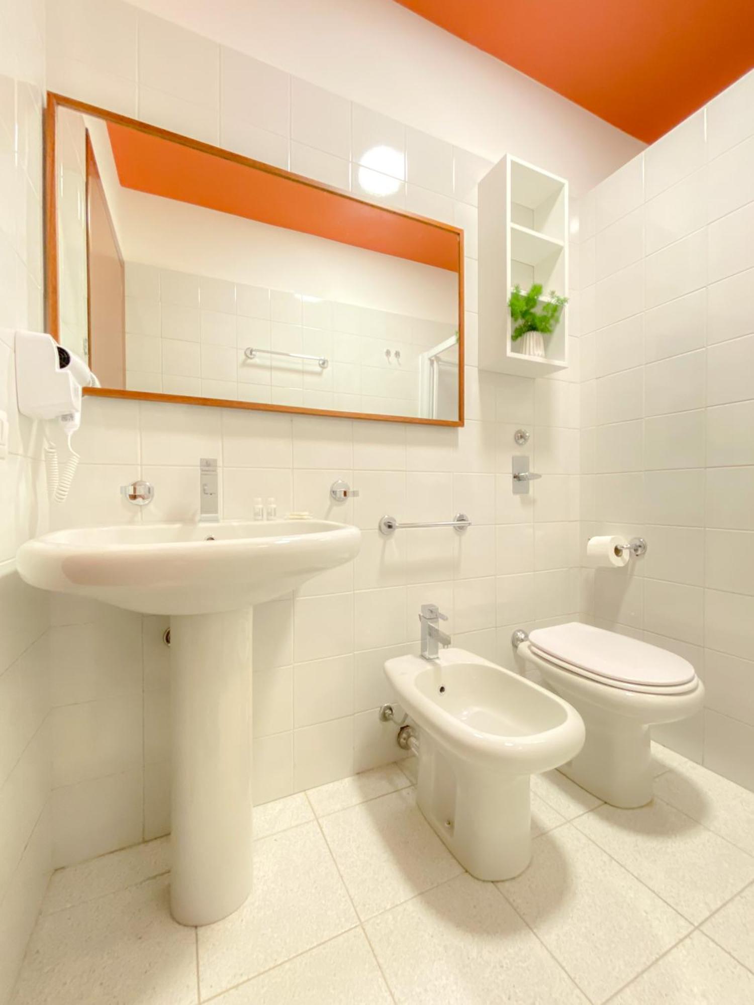 Rrrapido Hotel Сесто Сан Джовани Екстериор снимка