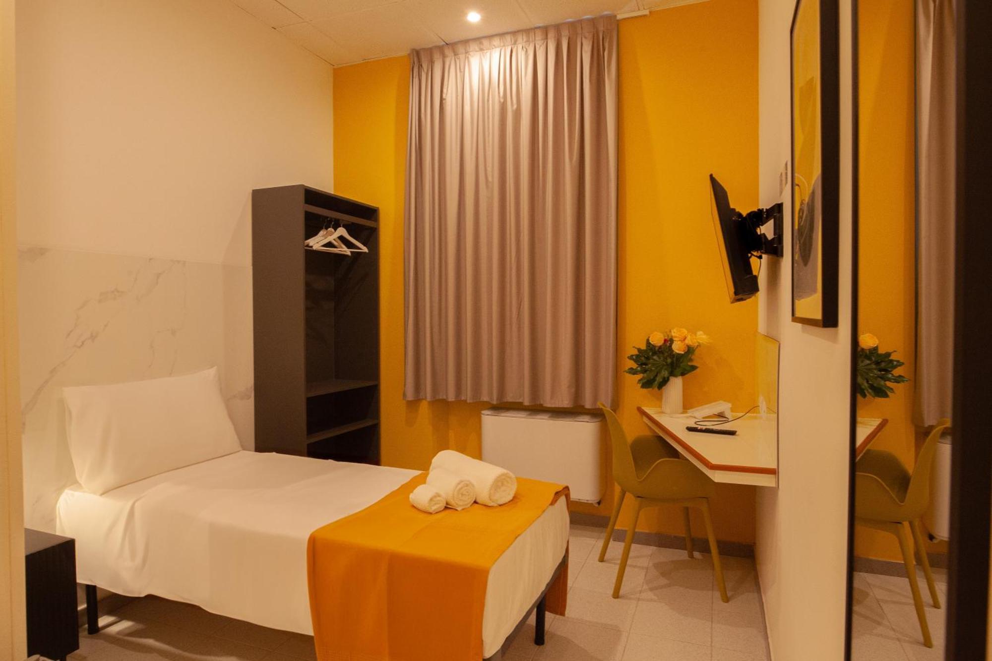 Rrrapido Hotel Сесто Сан Джовани Екстериор снимка